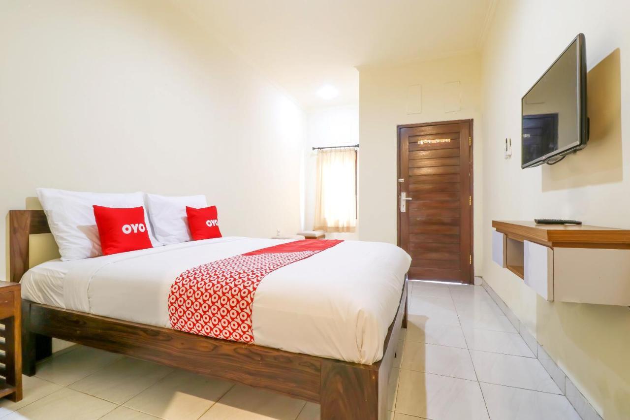 Oyo 2178 Merthan House Seminyak  Bagian luar foto
