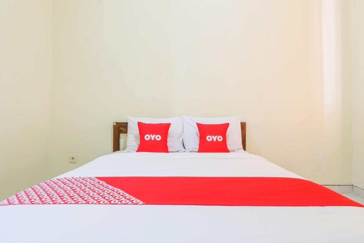 Oyo 2178 Merthan House Seminyak  Bagian luar foto