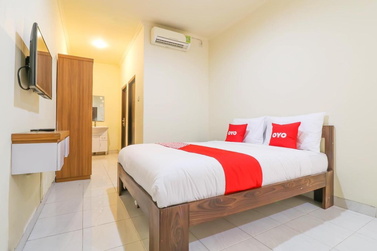 Oyo 2178 Merthan House Seminyak  Bagian luar foto