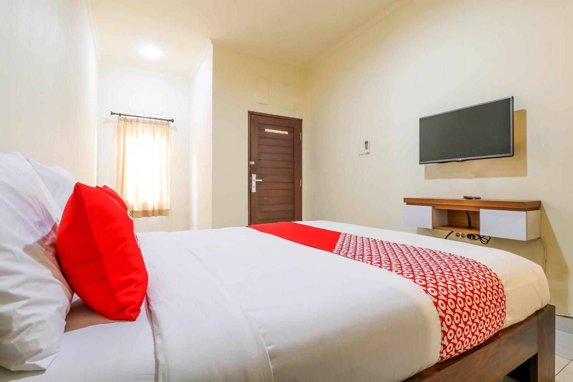 Oyo 2178 Merthan House Seminyak  Bagian luar foto